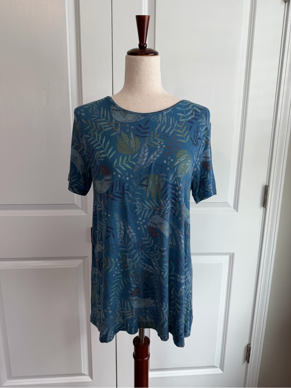 Gudrun Sjoden Birds and Botanicals Short Sleeve Tee Blue Size Medium